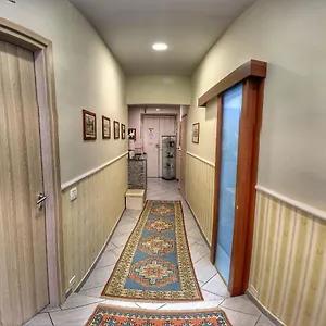 248 Bed and breakfast